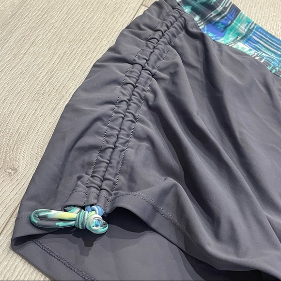 NWOT FREE COUNTRY Gray Brief Lined Swim Skirt Bottoms Size XL (16) - Picture 2 of 10